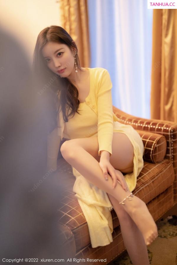 杨晨晨 sugar小甜心CC [XiuRen]高清写真图 2022.03.01 No.4654 杨晨晨Yome第22张图片